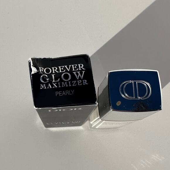 Christian Dior Forever Glow Maximizer Spectacular Highlighter Liquid Pearly BNIB - Picture 2 of 10